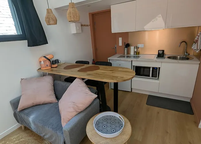 La - Chez Gally A Angers * Ле Пон-де-Се